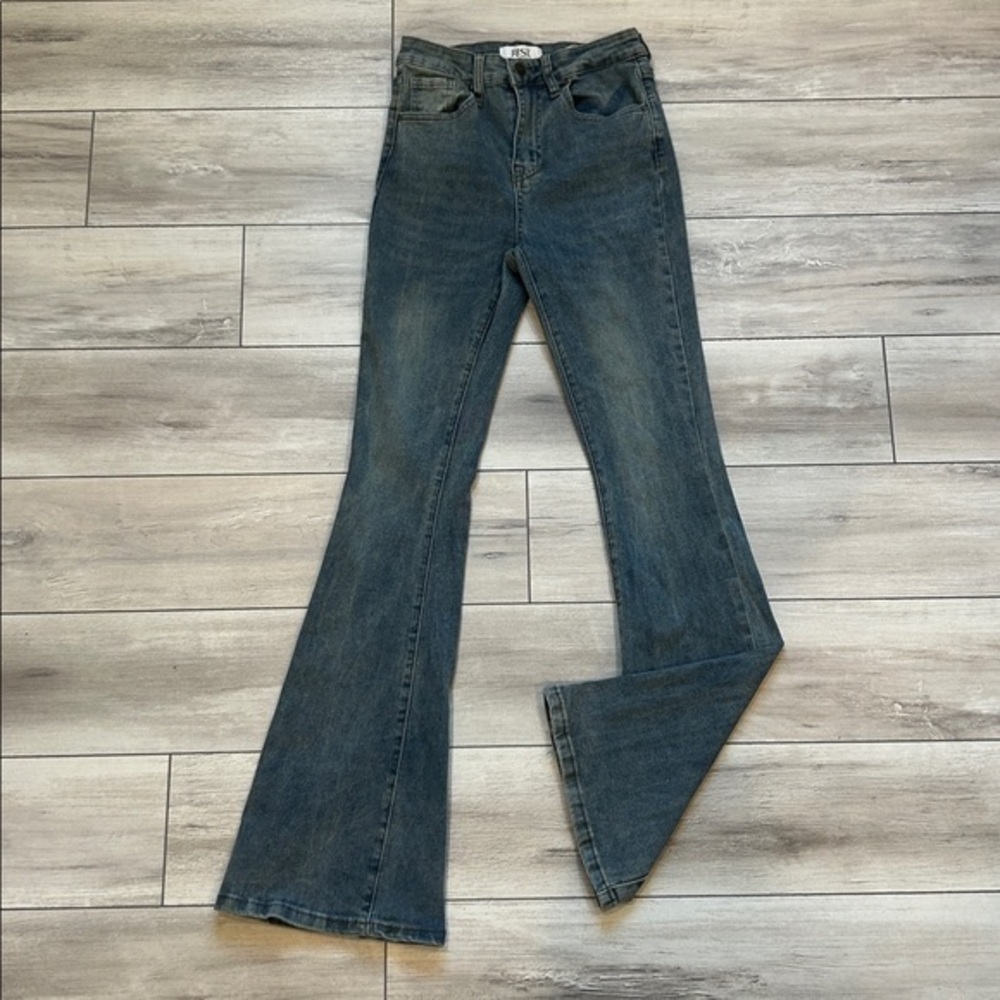 RISE supply co high rise flare jeans size 3 long tall